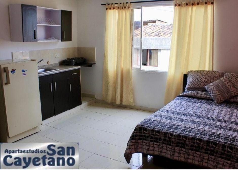Apartaestudios San Cayetano Cali Eksteriør bilde